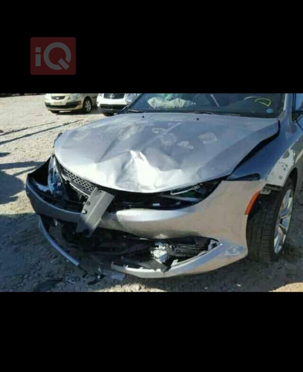 كرايسلر 200